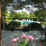 Les Des Mousquetaires Chalet *