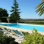 Les Des Mousquetaires Chalet Mirepoix (Gers)