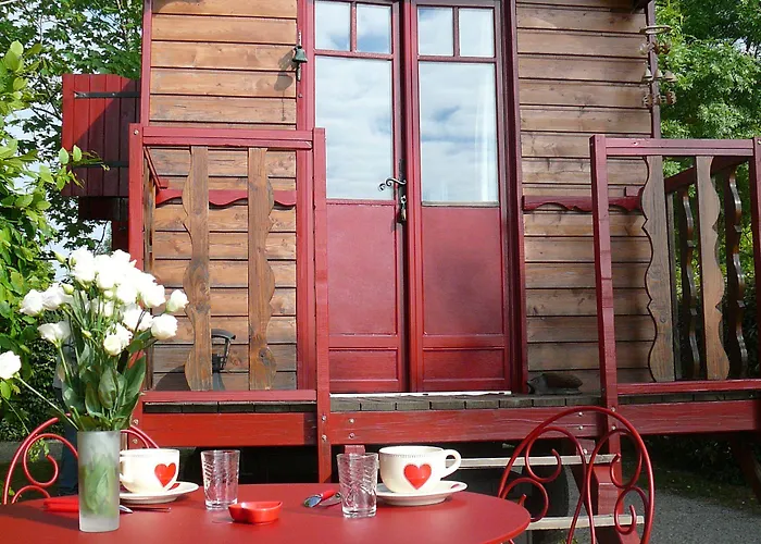 Les Des Mousquetaires Chalet *