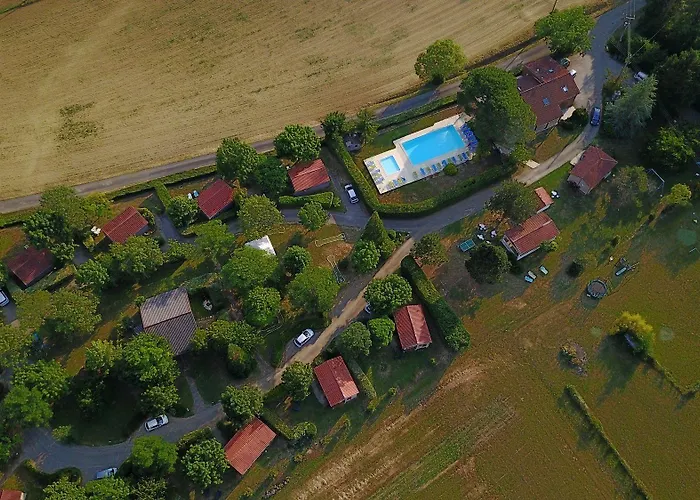 Les Des Mousquetaires Chalet Mirepoix (Gers)